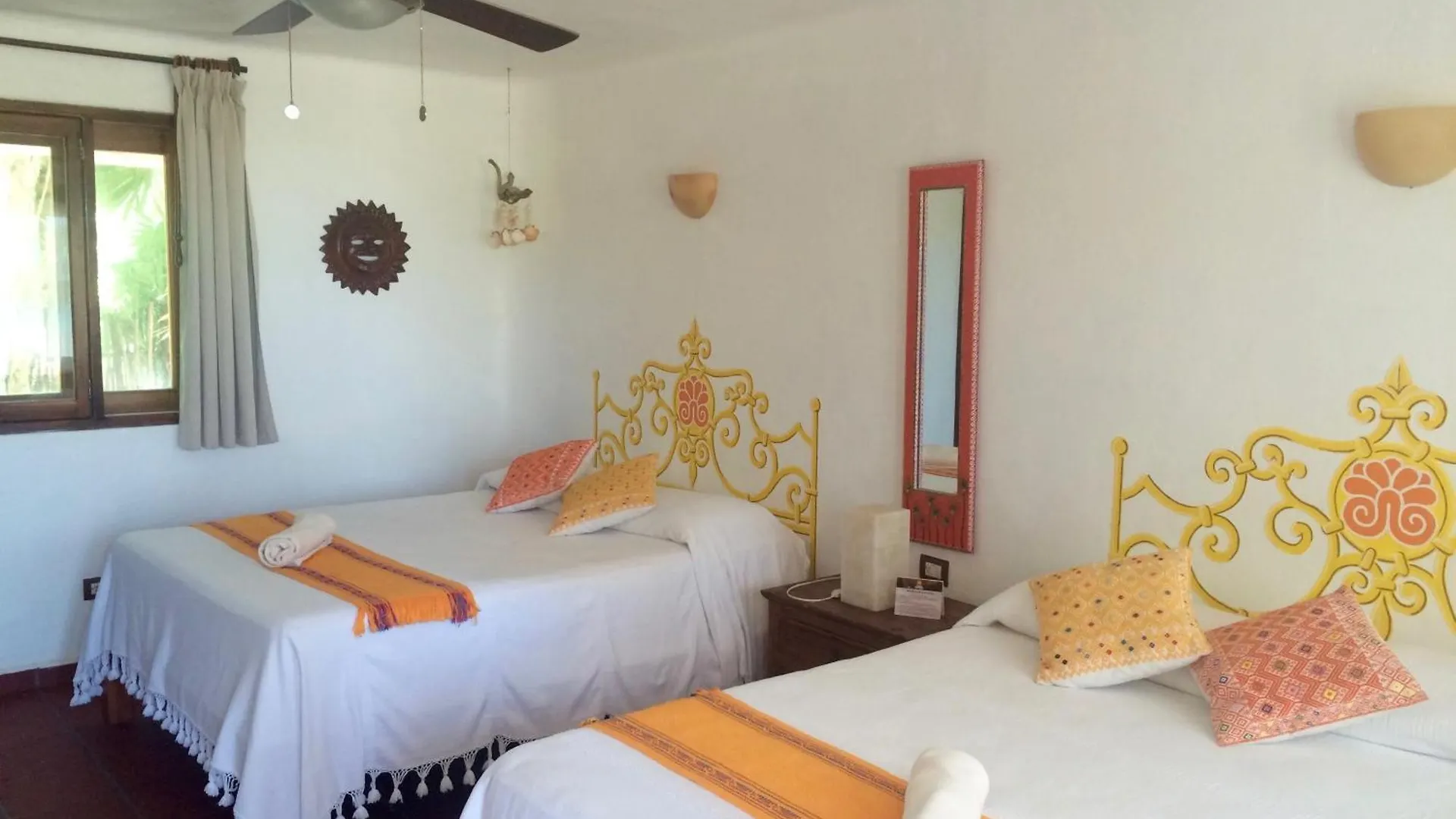 Hotel Piedra Escondida تولوم
